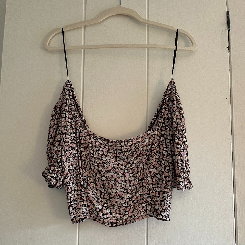 Urban Outfitters Floral Crop Top